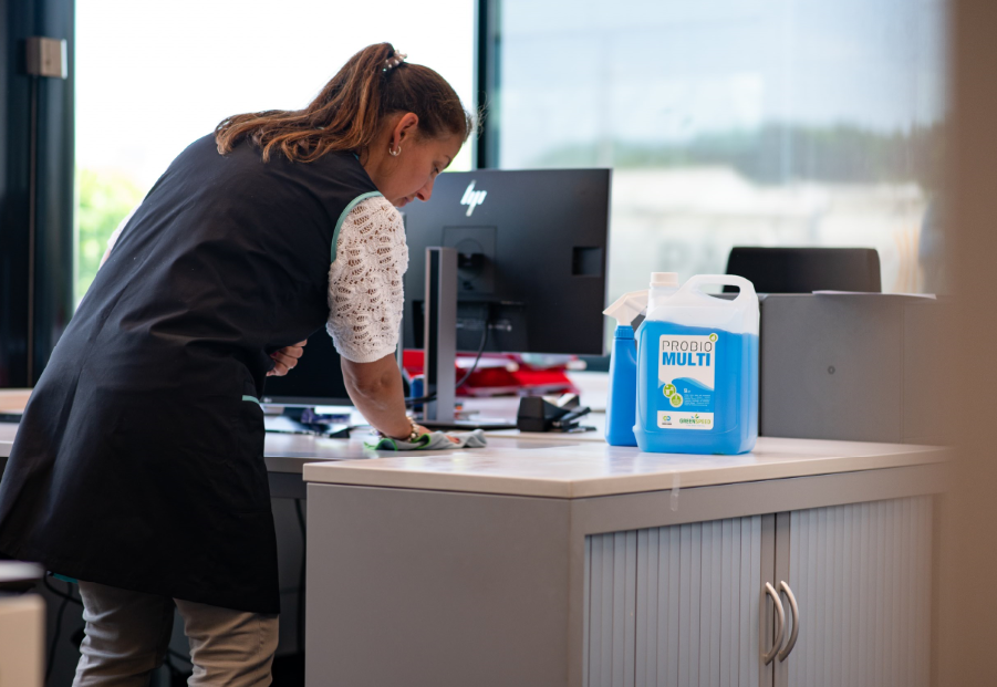 Cleaning Masters is geslaagd voor de tussentijdse audit en ziet zijn ISO 14001 certificaat verlengd.