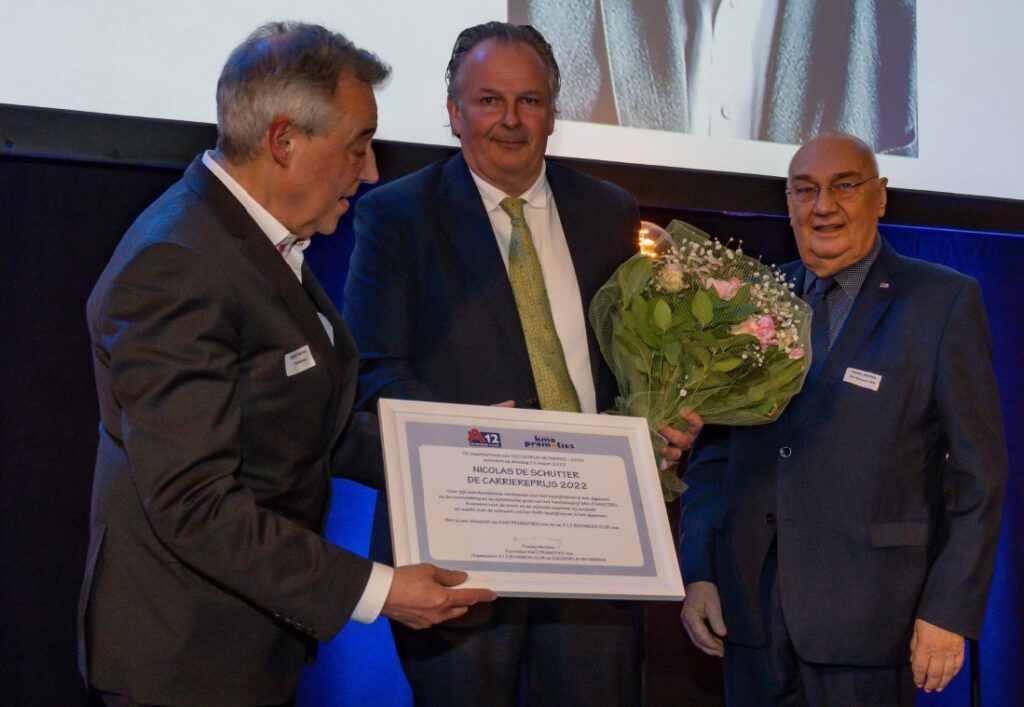 Nicolas de Schutter - chairman of Multi Masters Group - receives the SME Career Award 2022.