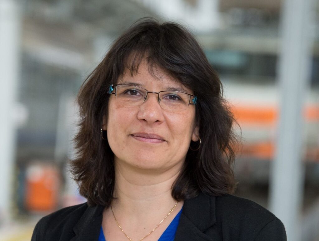 Marie-Ange Sicard (Thalys) is very happy with the cleaning of the trains by Mobility Masters