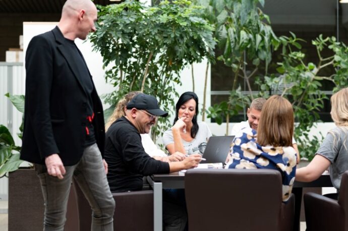 op kantoor werken - facilitaire dienstverlener - Multi Masters Group