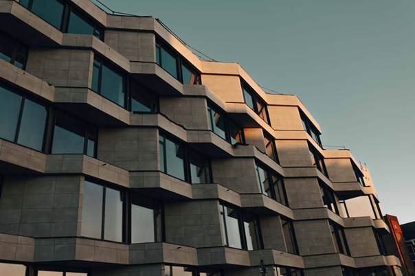 nieuw gebouw Multi Masters Group - Oostkaai - Merksem