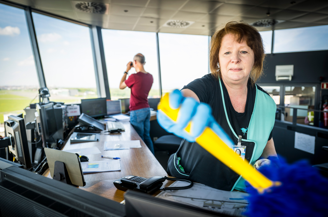 Schoonmaak - verkeerstoren - luchthaven Oostende - Brugge - Cleaning Masters - testimonial - Multi Masters Group
