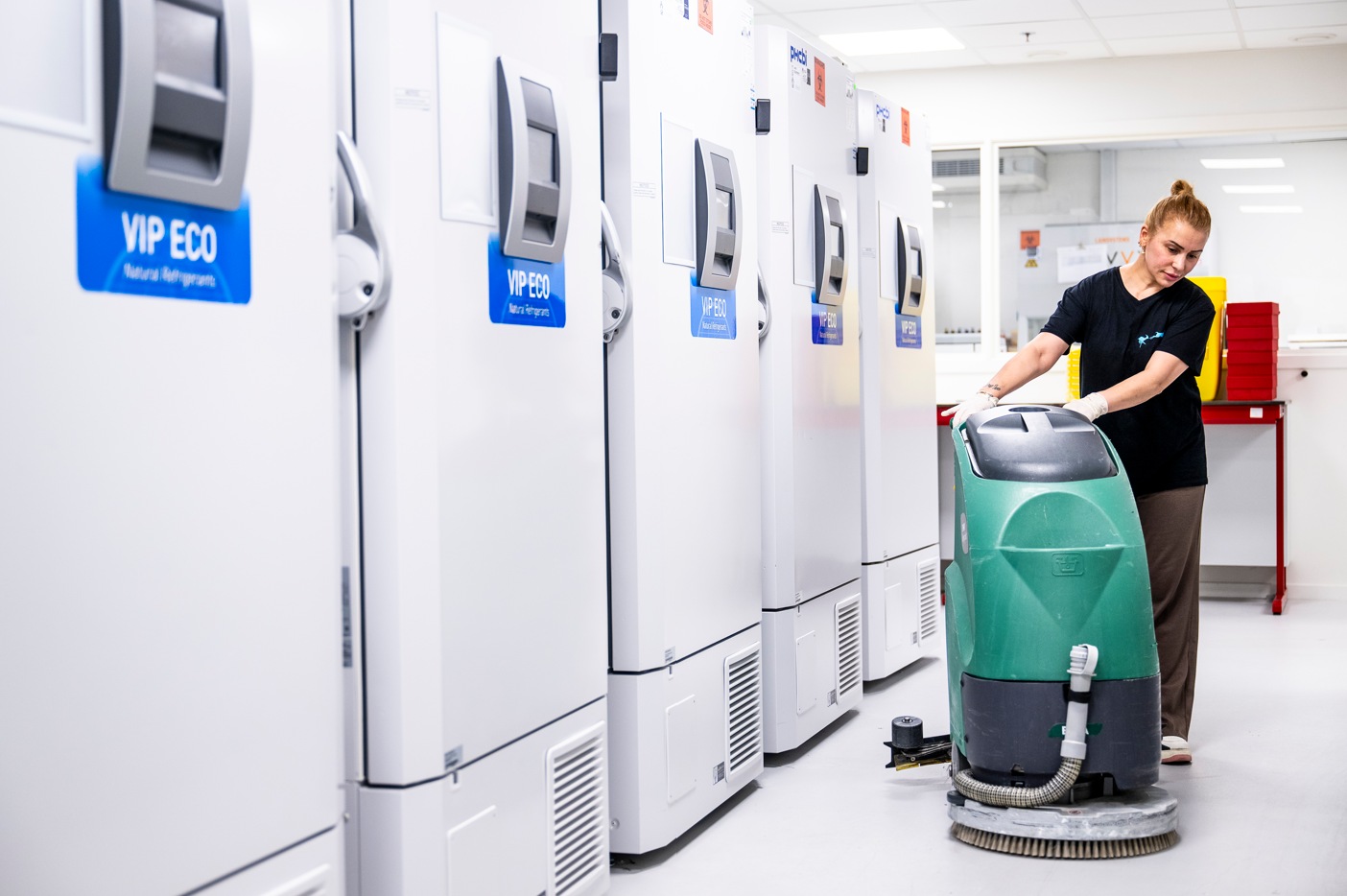 Medpace - testimonial - schoonmaak - schrobzuigmachine - vloerreiniging - Foto Multi Masters Group
