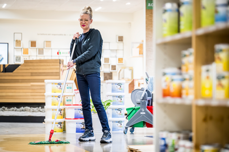 schoonmaak - moppen - dweilen - Cleaning Masters - Multi Masters Group - succesvolle overstap naar een nieuwe schoonmaakpartner